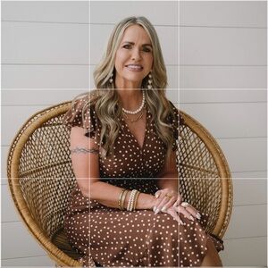 Meet your Posher, Dena